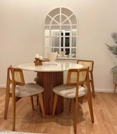 Regalia Luxe Dining Set