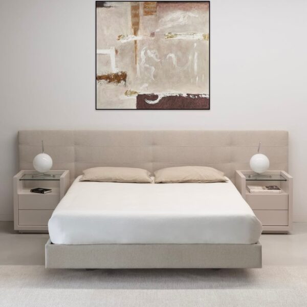 linear luxe